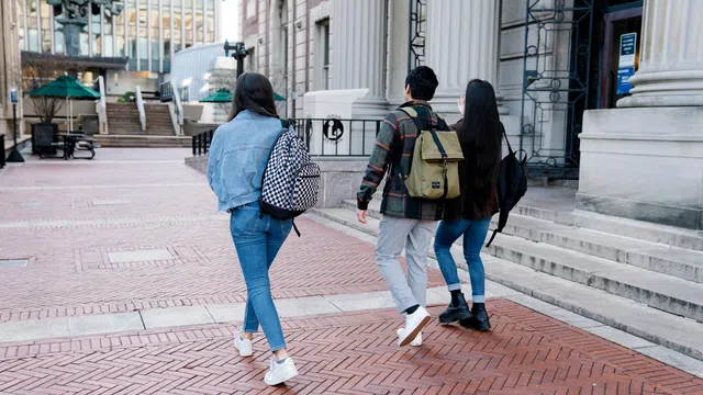 صورة توضيحية لمقال: كيف أذاكر فيزياء التحصيلي وأثبت القوانين؟