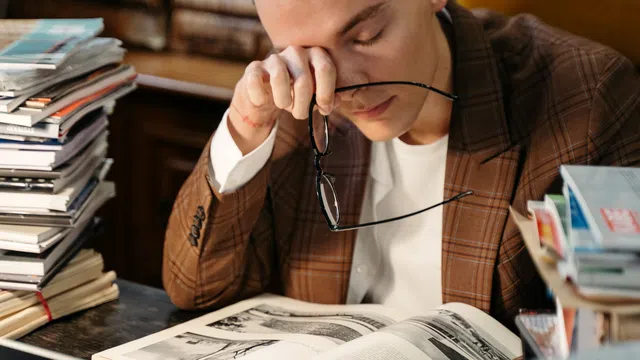 صورة توضيحية لمقال: ما أسوأ وقت للمذاكرة؟ ومتى تكون المذاكرة أقل فاعلية؟